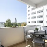 Olympics 1br With Pool & Balcony, By Hopstays * Albufeira