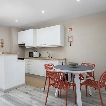 Διαμέρισμα Olympics 1br With Pool & Balcony, By Hopstays *