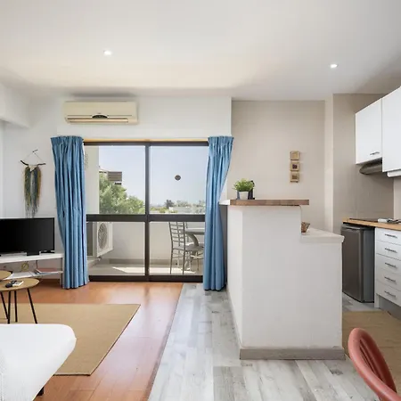 Διαμέρισμα Olympics 1br With Pool & Balcony, By Hopstays