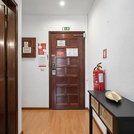 Διαμέρισμα Olympics 1br With Pool & Balcony, By Hopstays