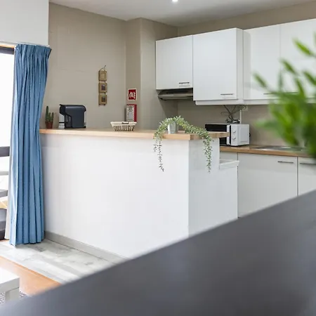 Olympics 1br With Pool & Balcony, By Hopstays * Αλμπουφέιρα
