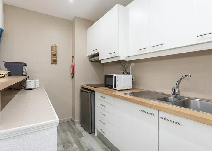 Olympics 1br With Pool & Balcony, By Hopstays Апартаменти Албуфейра